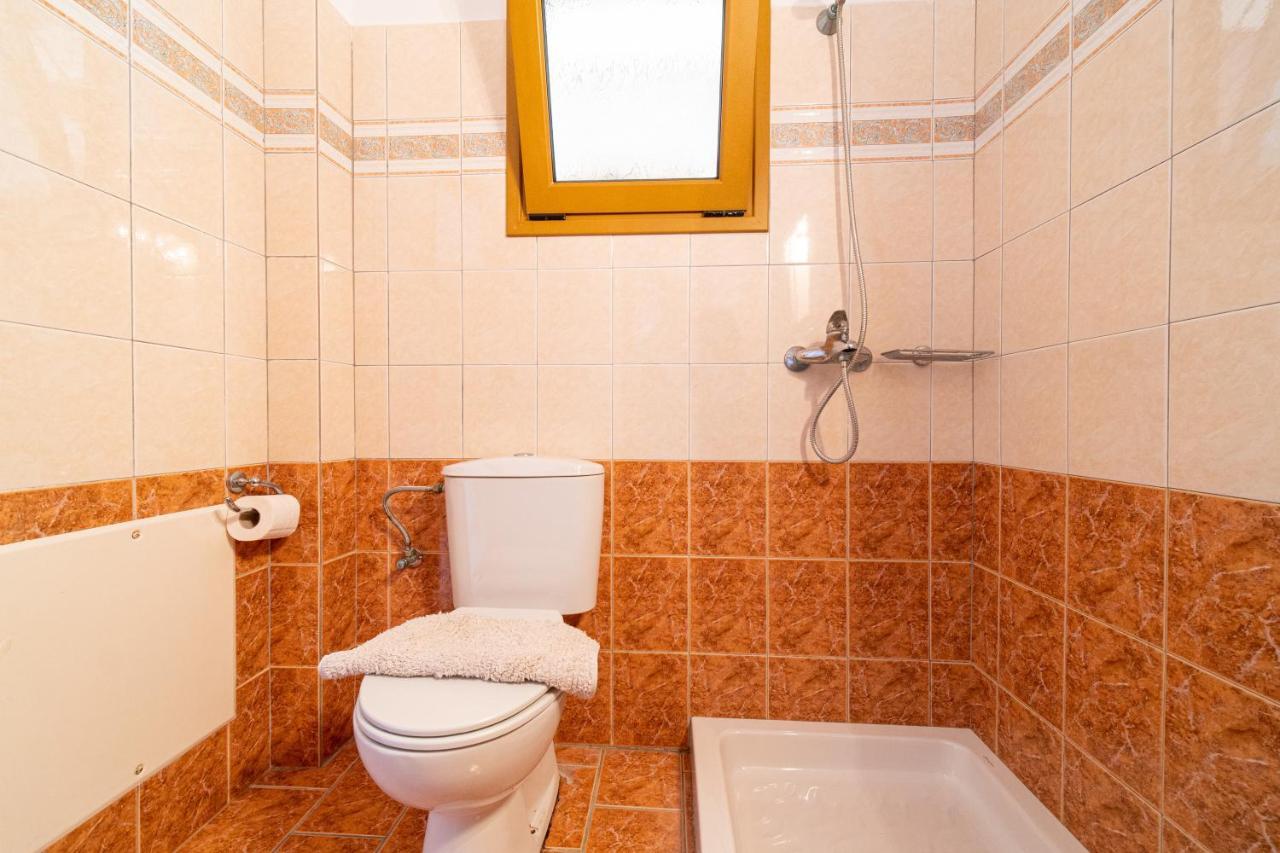 Giannis 2 Apartament *